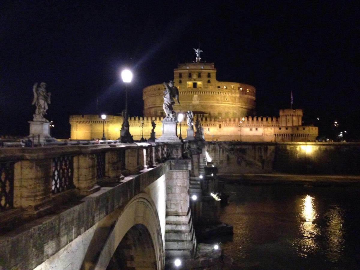 A Casa Di Ale E Lalla Рим Екстер'єр фото